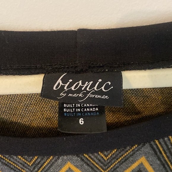 Bionic (Canadian designer) Wool body hugging dress - Picture 5 of 7